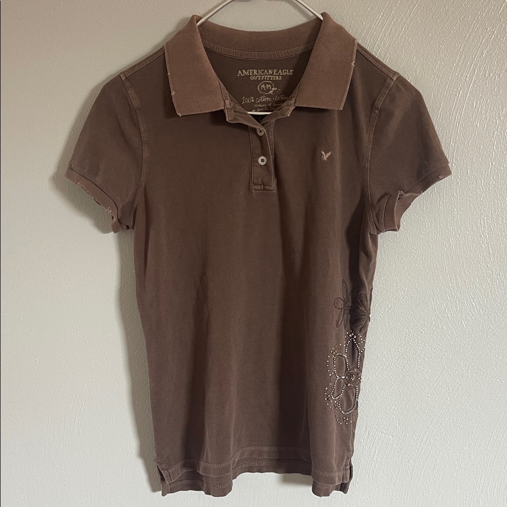 American Eagle Brown Rhinestone Floral Polo Shirt Size M Slim Fit Y2K Top